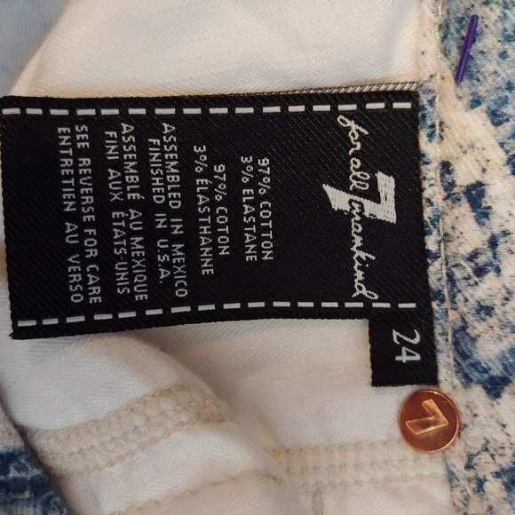 7 for All Mankind - Picture 7 of 9